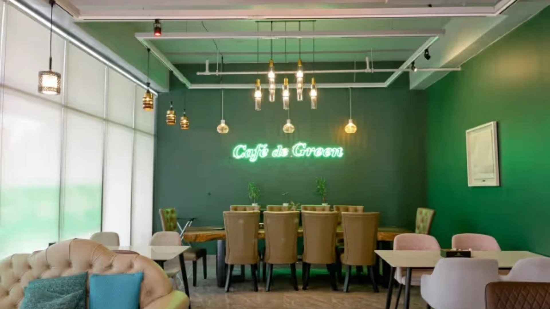 The Clover Hotel Angeles City